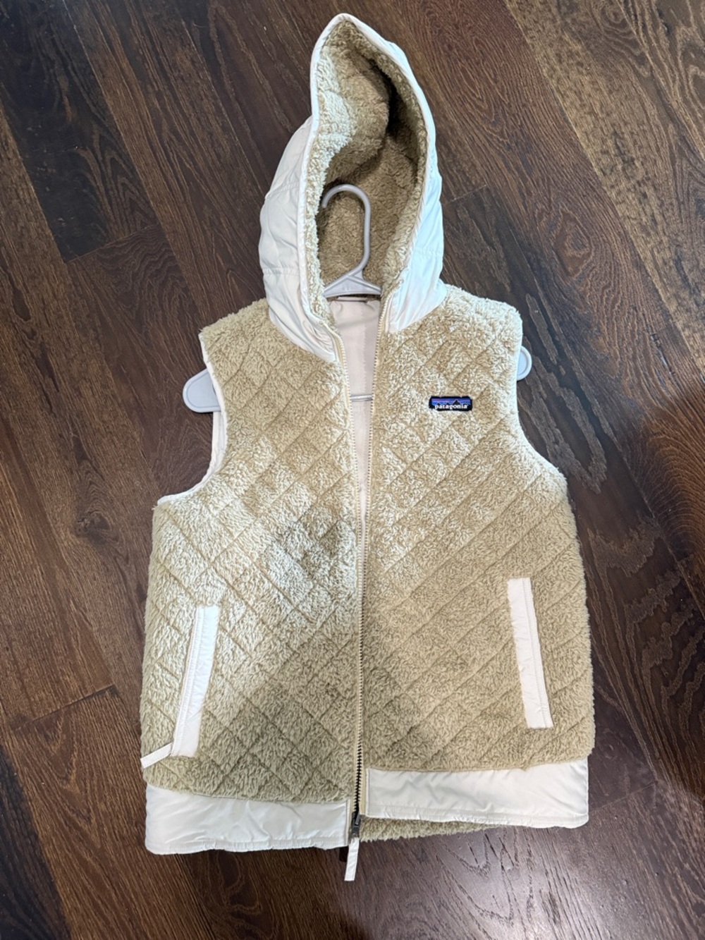 Patagonia Beige Cream Quilted Sherpa Hooded Vest